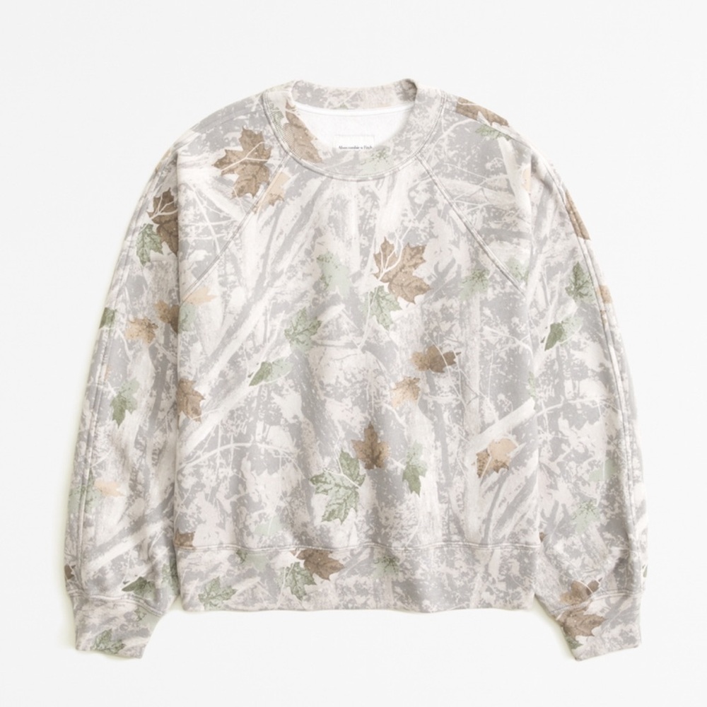 A&F Camo Essential Raglan Classic Sunday Crew